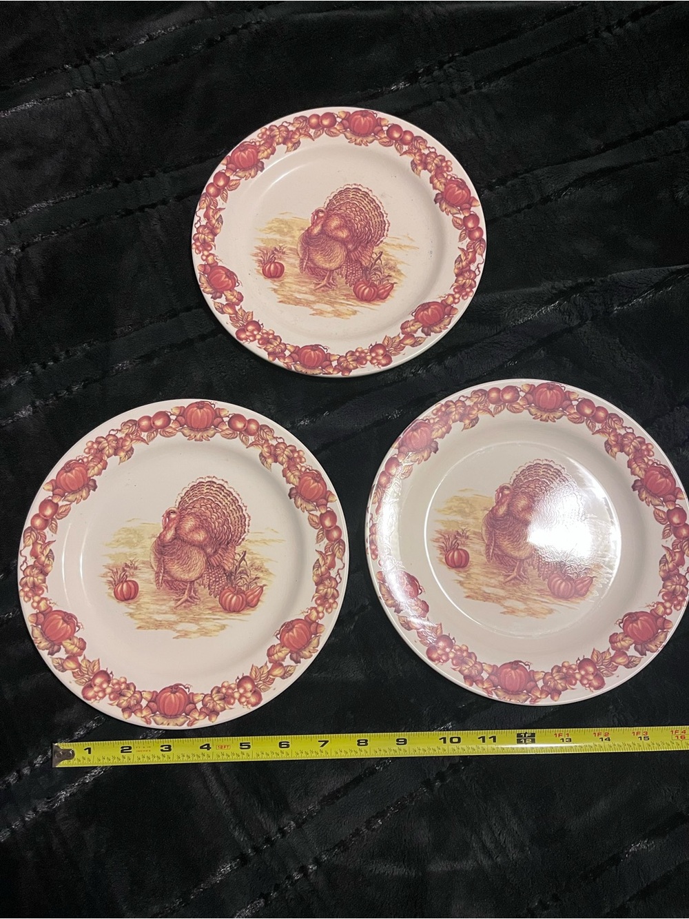 Cracker Barrel Autumn Turkey Dessert 8.5 in Plates